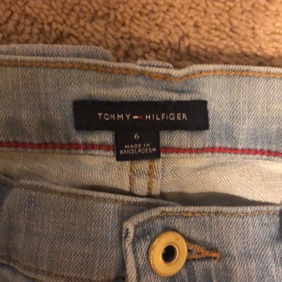 Tommy Hilfiger Patchwork Mom Jeans - Picture 6 of 7
